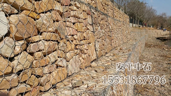 賓格網(wǎng)擋墻護(hù)岸 賓格網(wǎng)擋墻護(hù)岸